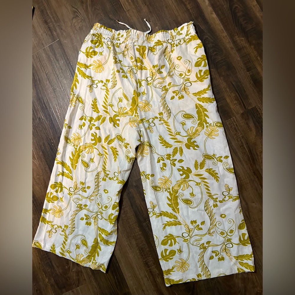 NWT Meg & Margot Women's L Linen Blend Green Leaf PullOn Wide Leg Crop Pants
